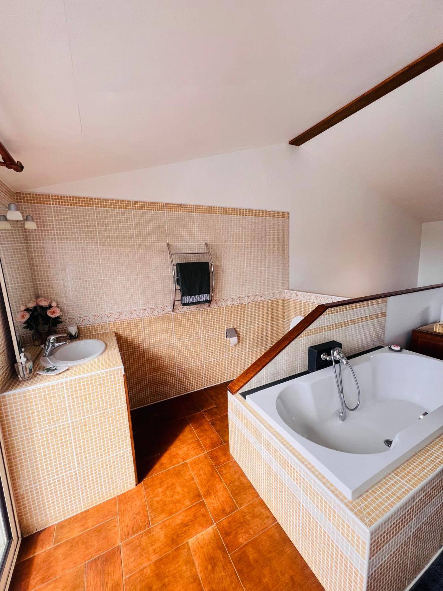 Chez Madame Fabienne Apartman Sainte-Suzanne Kültér fotó